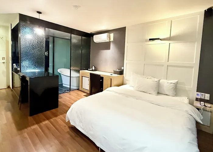 Haeundae Gary Cooper Hotel 2*